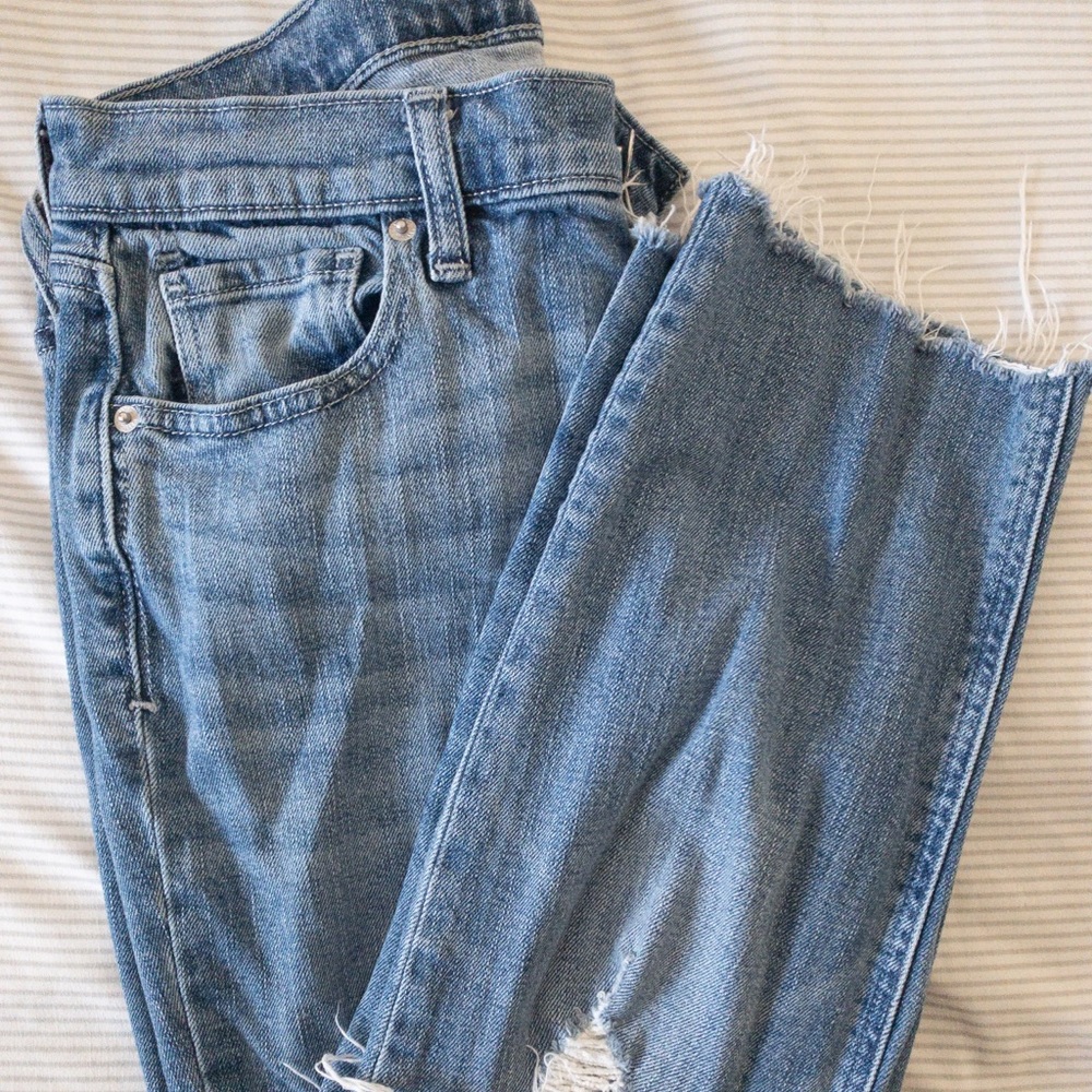 Boyfriend Distressed Jean